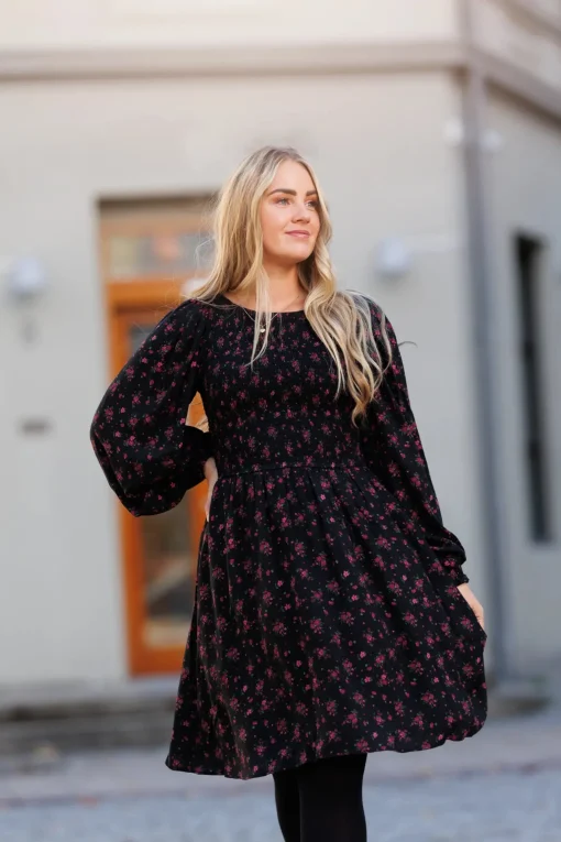 Anna kjole - Mørk rød