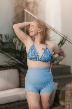 Cuba Ruffles bikinitopp - Lyseblå - Buttercups
