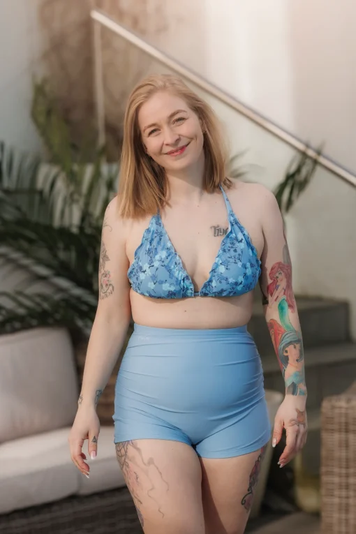 Cuba Ruffles bikinitopp - Lyseblå - Buttercups