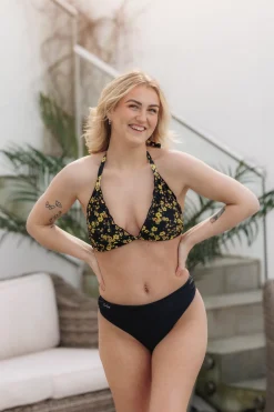 Cuba Ruffles bikinitopp - Svart - Buttercups