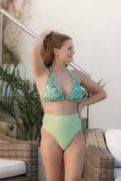 Cuba Ruffles bikinitopp - Pastellgrønn - Flower Paint