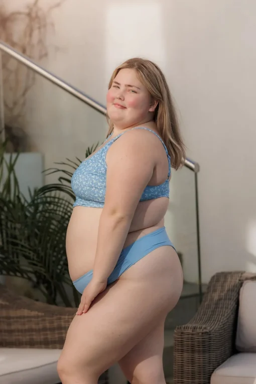 Mid Waist Bikini String - Lyseblå