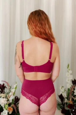 Amanda Small Cup BH - Mørk rød